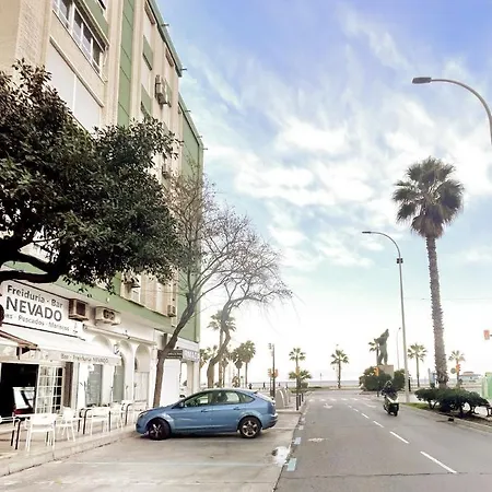 Holidays2malaga Tomas De Echeverria 150 Mts To Beach & High Speed Wifi & Parking Апартаменты Малага